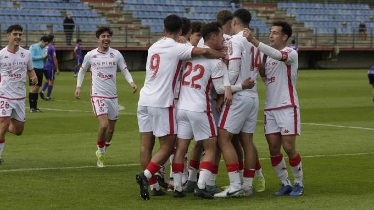 El Júpiter fue muy superior al Palencia.  FERNANDO OTERO