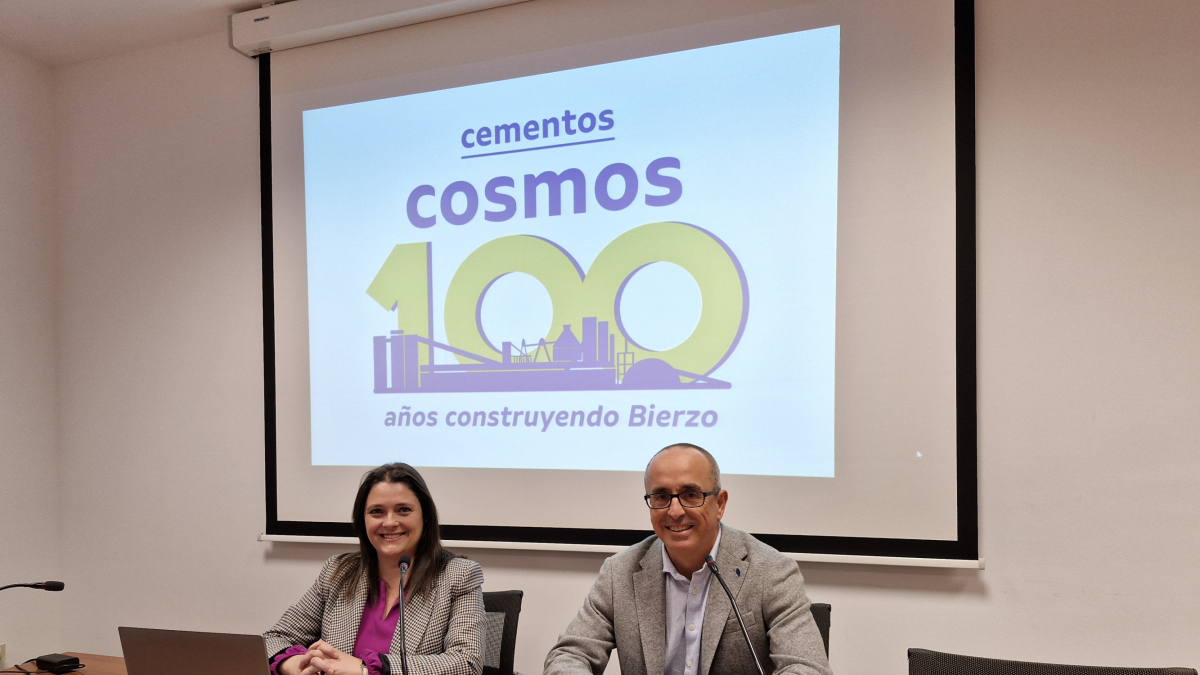Jaime Santoalla y Vetania López, en la presentación de los actos.