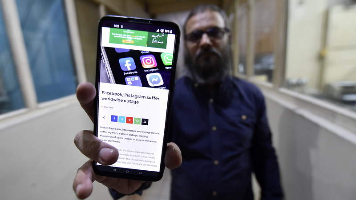 La Red se somete a los dictámenes de la Comisión Europea.  SHAHAIB AKBER