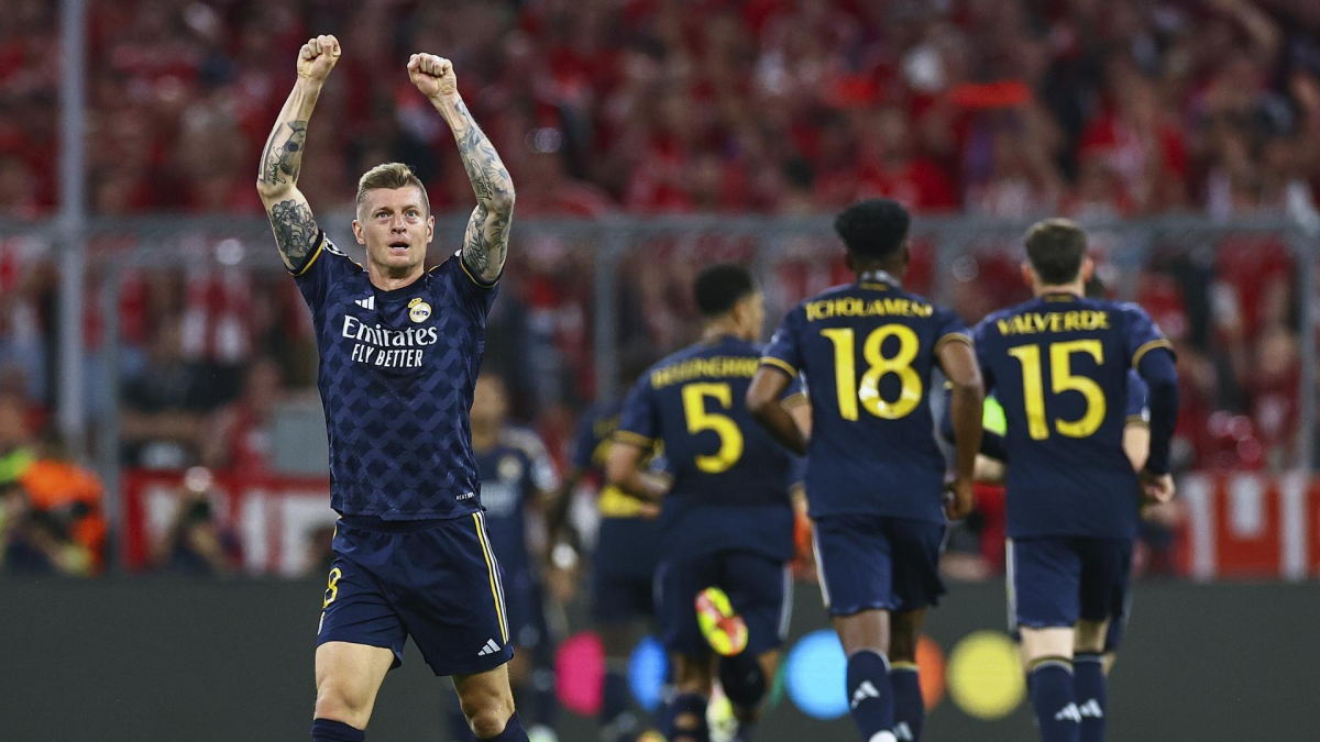 El jugador del Real Madrid Toni Kroos celebra el 0-1 durante el partido de ida de semifinales de la UEFA Champions League que han jugado Bayern Munich y Real Madrid en Múnich, Alemania.EFE/EPA/FILIP SINGER