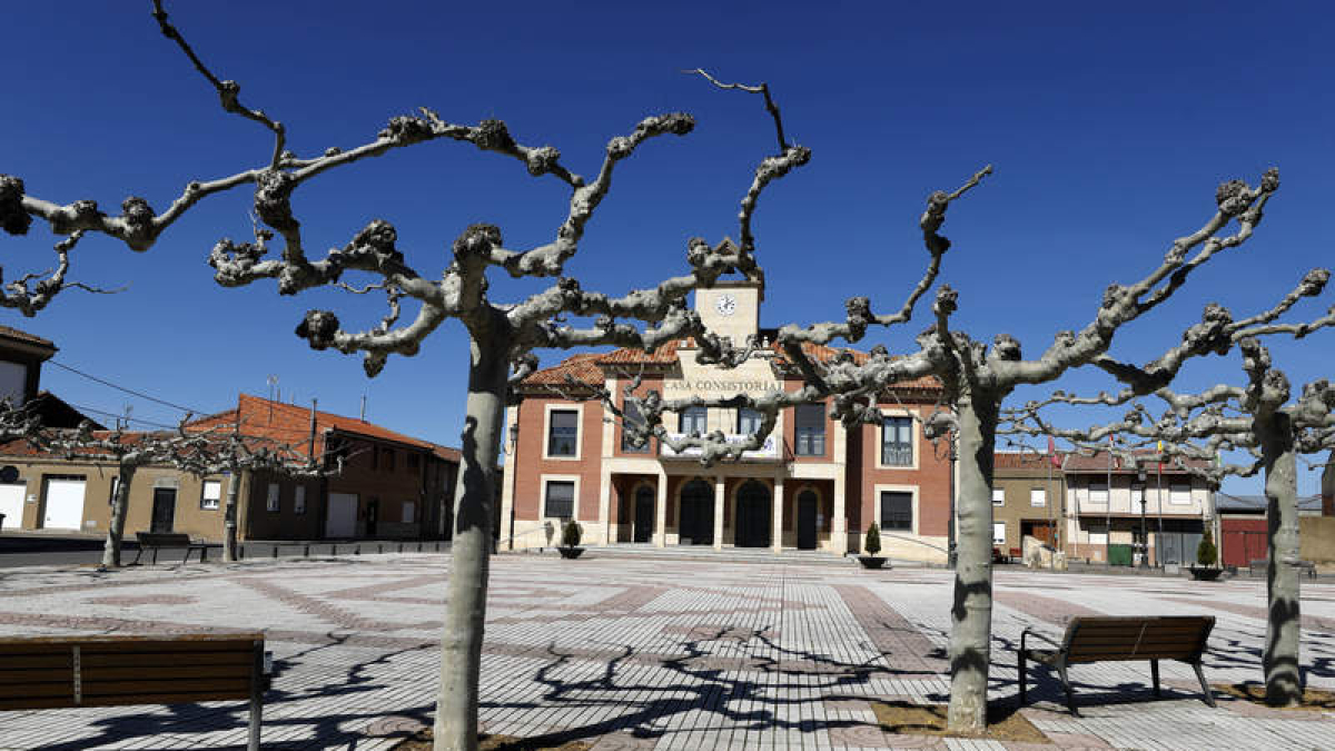 Plaza de Bustillo del Páramo.