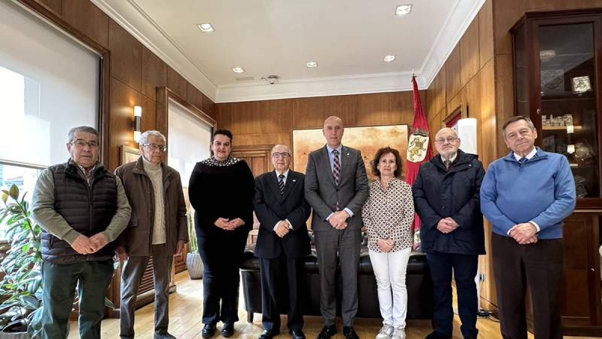 Reunión de Asleca con el alcalde de León. DL