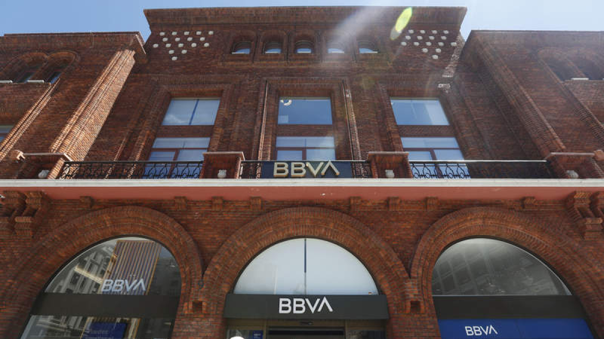 Sede central de BBVA en la capital leonesa.