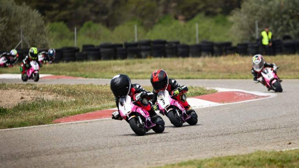 Gael García Melgar firmó una espectacular remontada en el circuito de Mora de Ebro. DL
