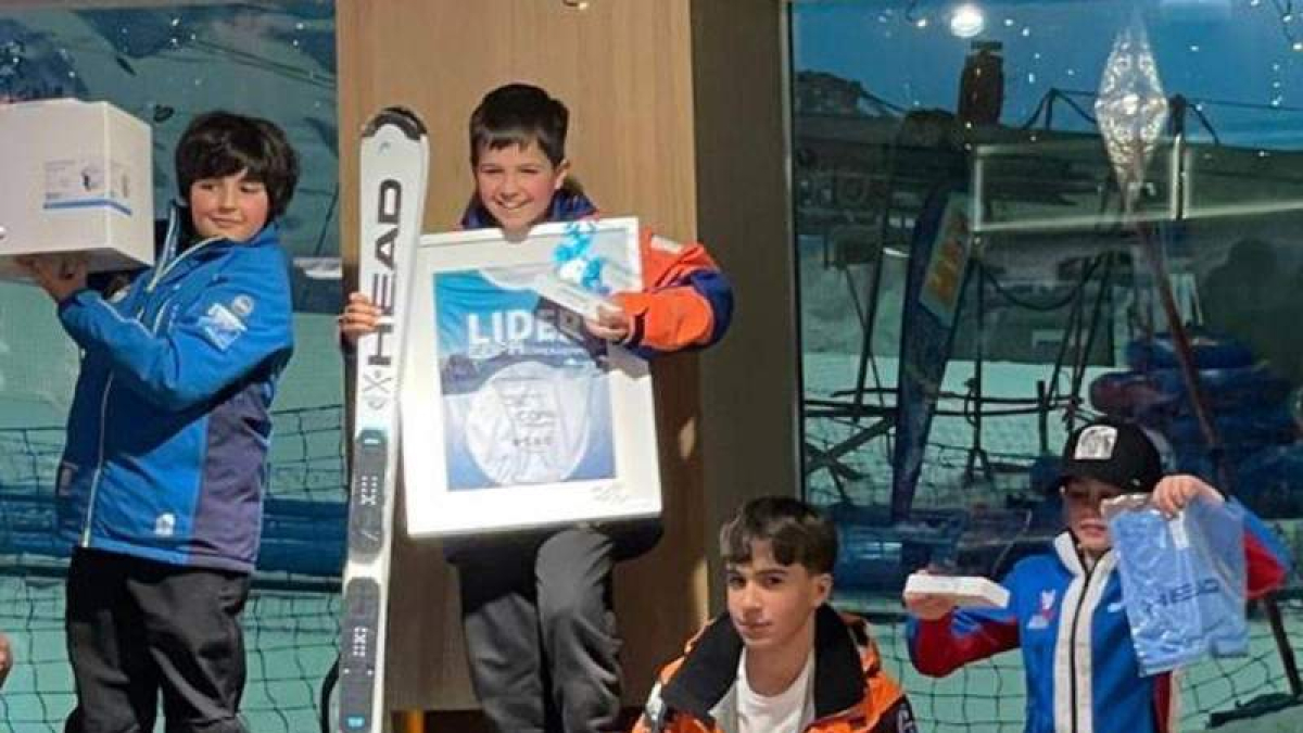 Chema Blanco Cebada, segundo en el podio de la Copa. DL