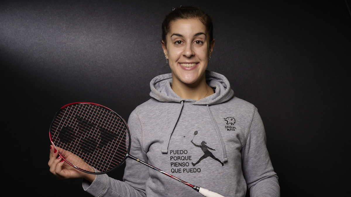 Archivo - La jugadora de bádminton Carolina Marín posa para Europa Press en el Centro de Alto Rendimiento de Madrid.