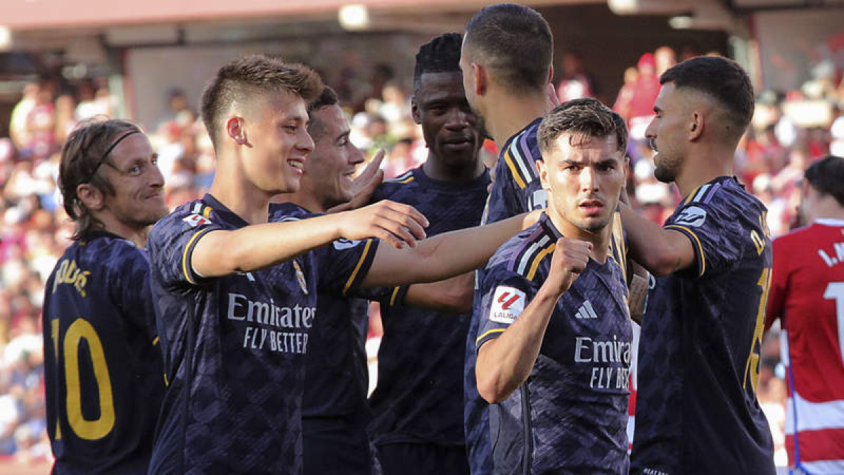 Arda Guler y Brahim fueron toda una pesadilla para la zaga de un Granada en horas bajas.  MOLINA