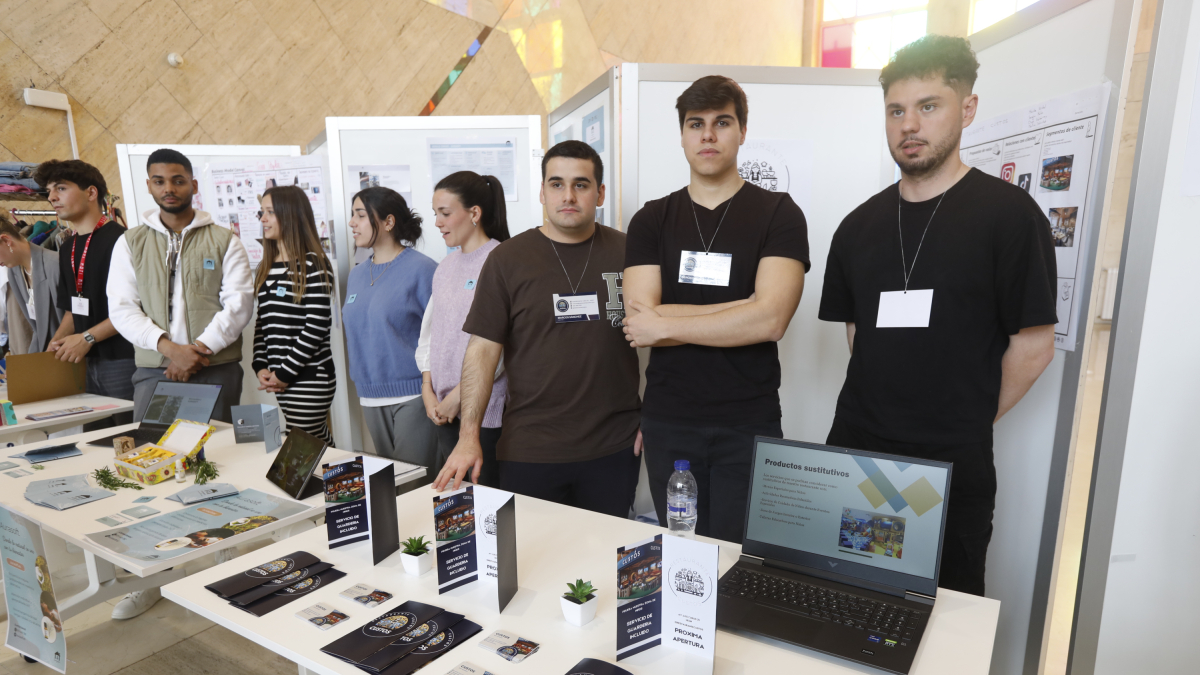 La Universidad de León acoge la XII León Business Talent, donde se presentan ideas innovadoras de negocio para buscar inversores o socios.