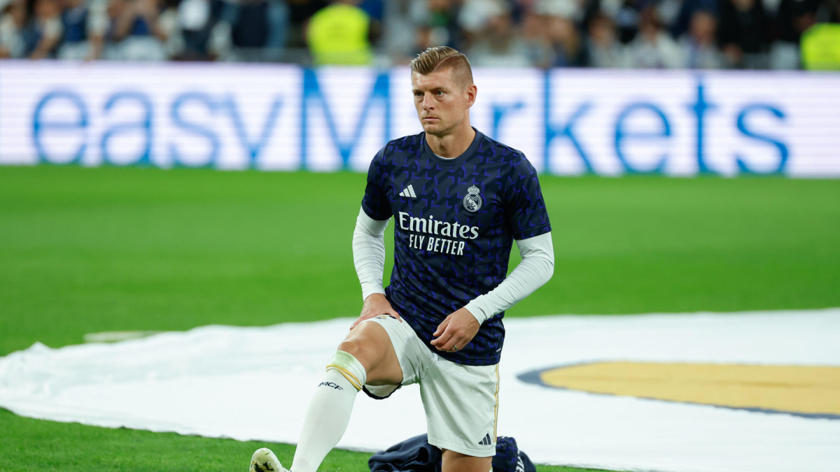 El centrocampista alemán del Real Madrid Toni Kroos antes del partido de LaLiga entre el Real Madrid y el Alavés e el estadio Santiago Bernabéu, en Madrid. EFE/ Mariscal