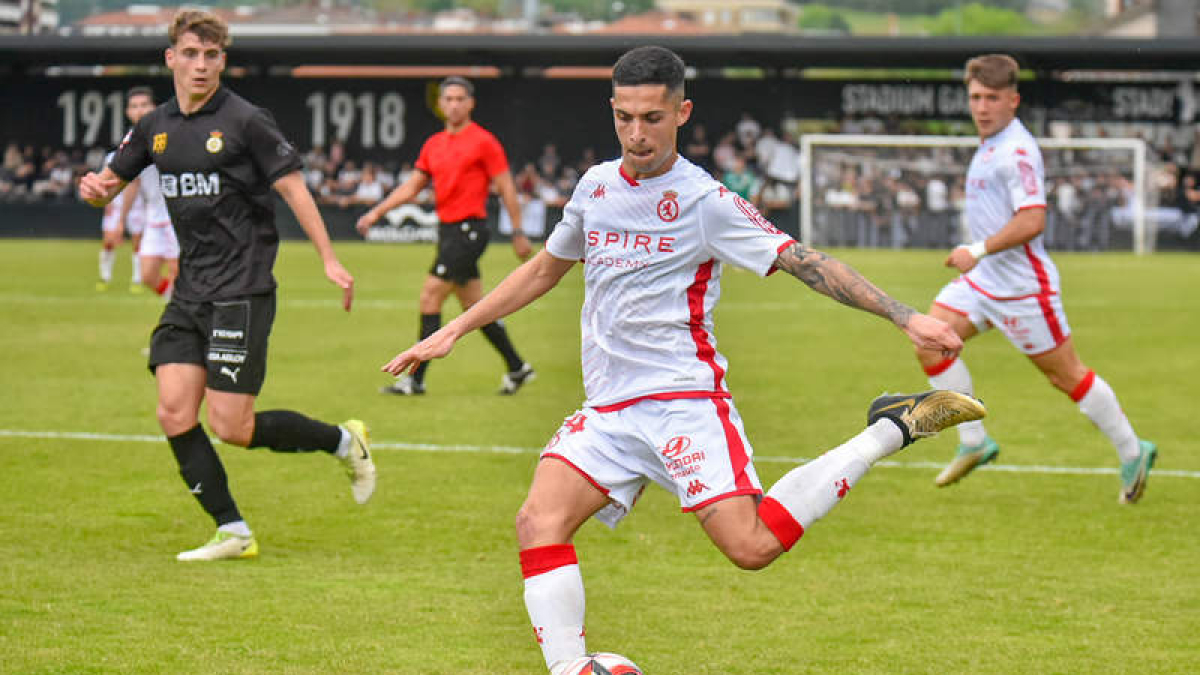 Bicho es uno de los grandes referentes de la Cultural y la directiva quiere renovarle. CYDL