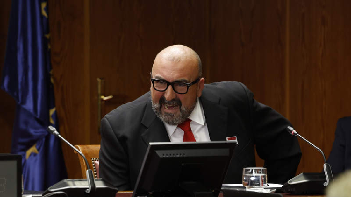 Koldo García, el que fuera asesor de José Luis Ábalos, durante su comparecencia.  J J GUILLÉN