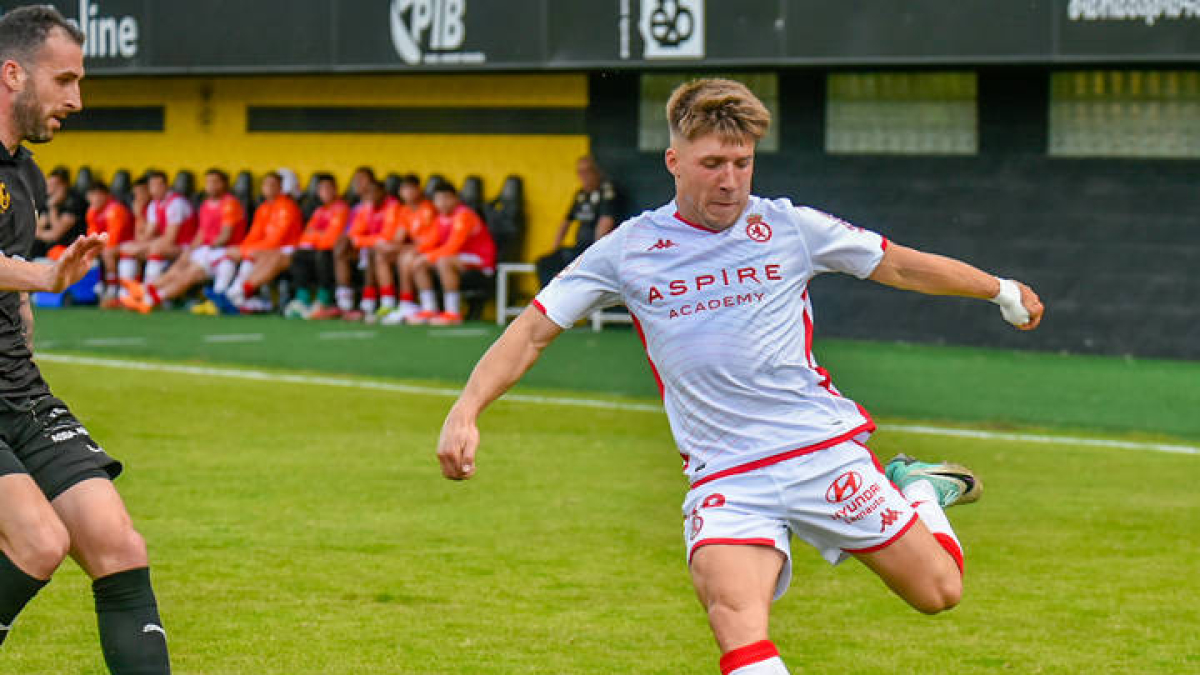 Aarón Rey en un partido con la Cultural de la presente temporada.