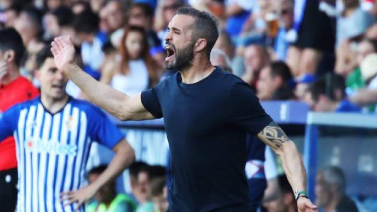 Juanfran cree que el empate hubiera sido más justo. ANA F. BARREDO