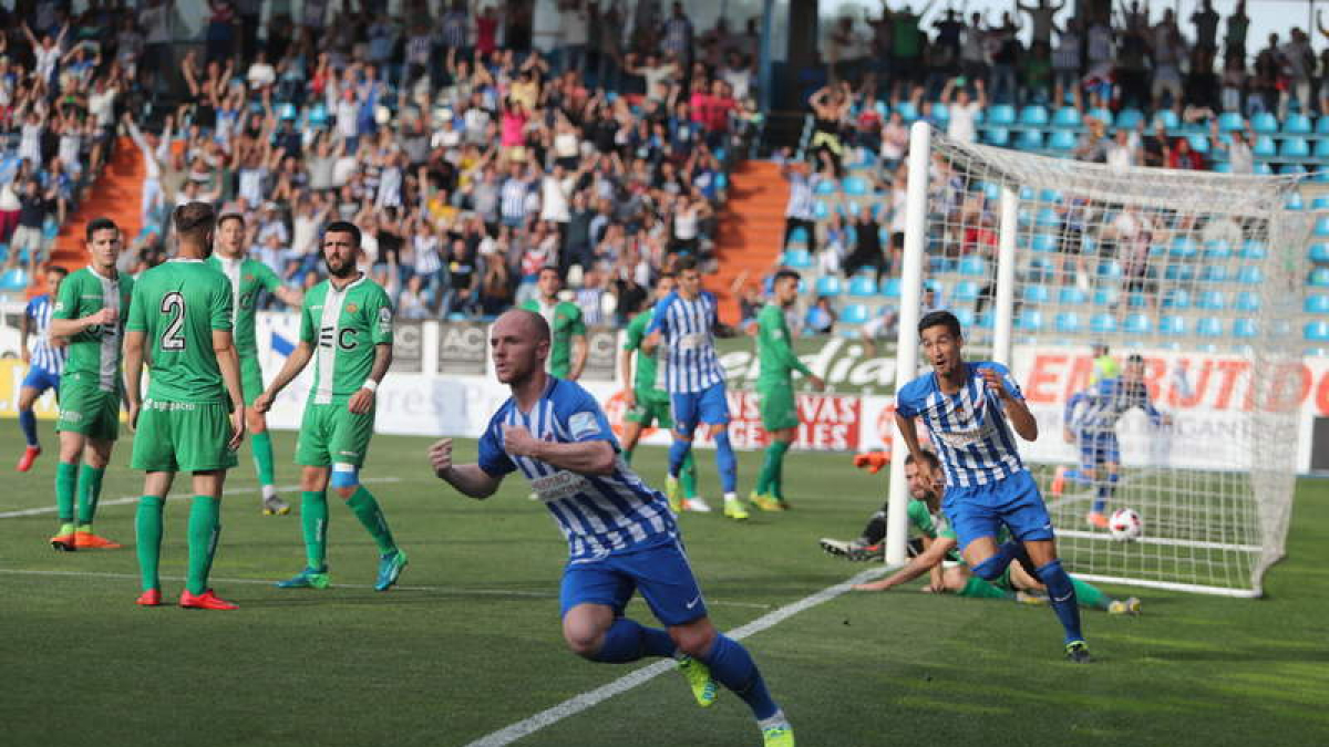 La última remontada de la Deportiva en una eliminatoria fue ante el Cornellà en el play off de ascenso del año 2019. ANA F. BARREDO
