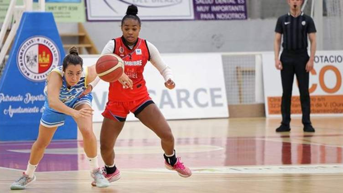 El Bembibre no pudo mantenerse en la Liga Femenina. CB BEMBIBRE