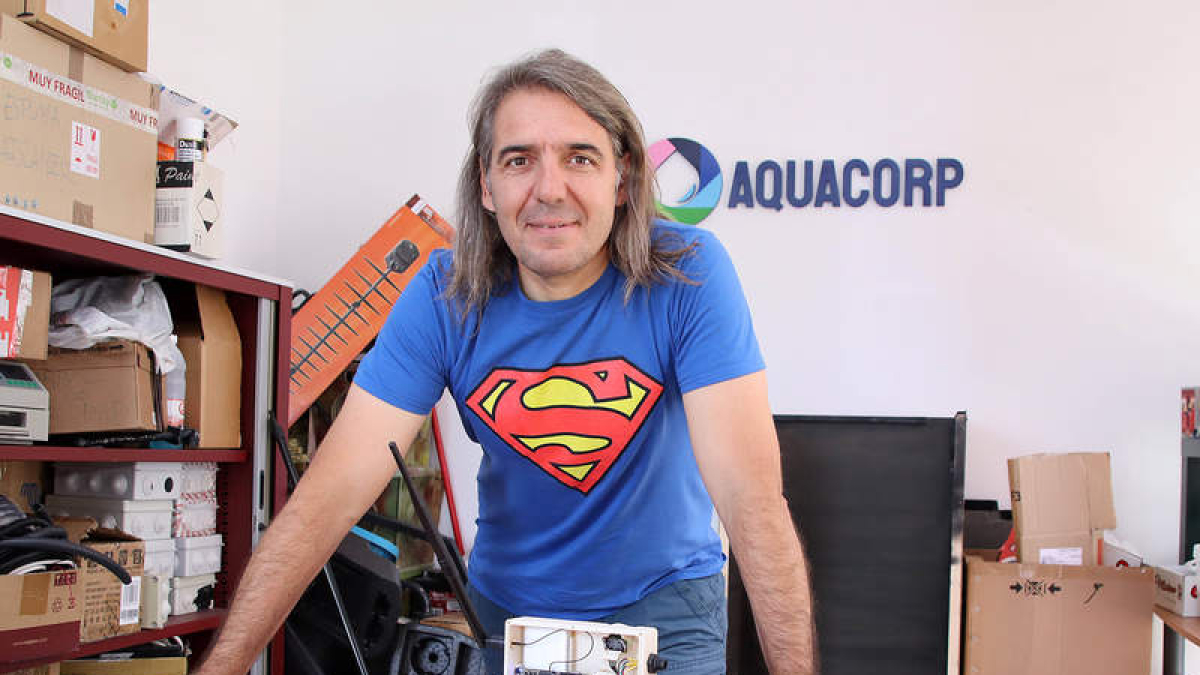 Pablo Pérez, ceo de Aquacorp, una de las startups cerficadas por Industria. PEIO GARCÍA