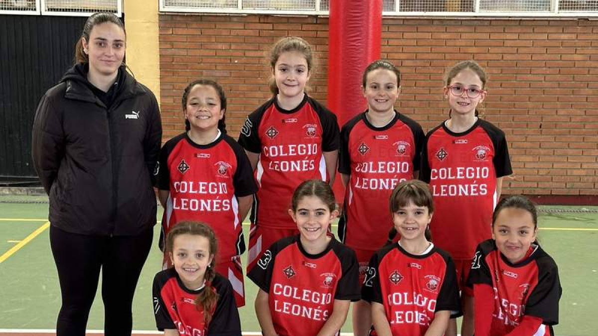 Formación del equipo del Colegio Leonés Jesús Maestro.  DL