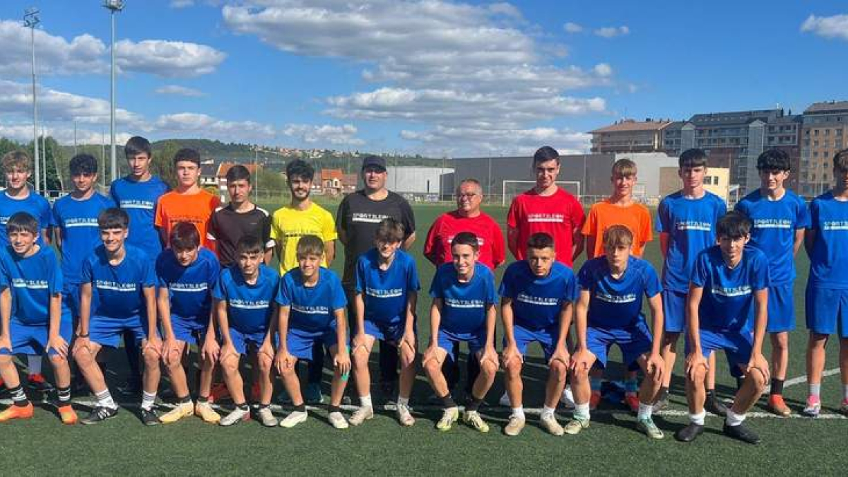Equipo de la Selección de León que participa en el torneo. DL