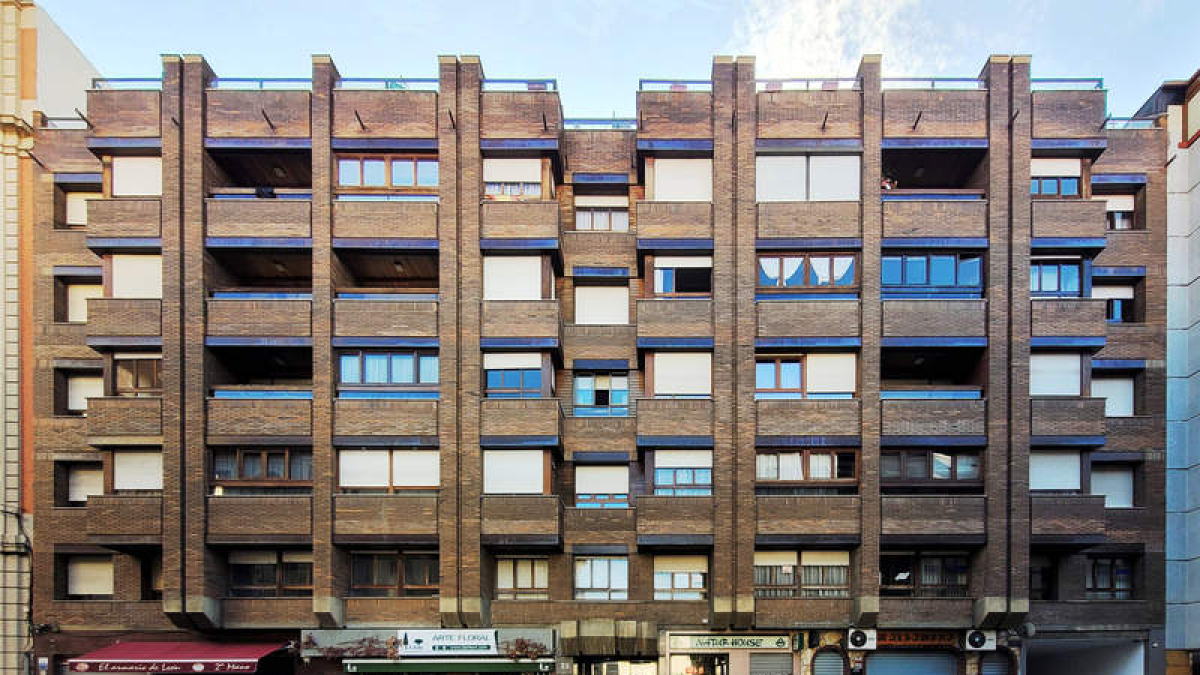 C/ Roa de la Vega, número 23.  OVIDIO PRIETO, 2021