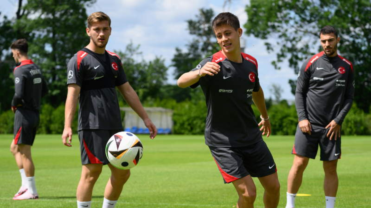 Arda Güler es una de las grandes esperanzas de la selección turca para esta Eurocopa. J. KACZMARCZYK