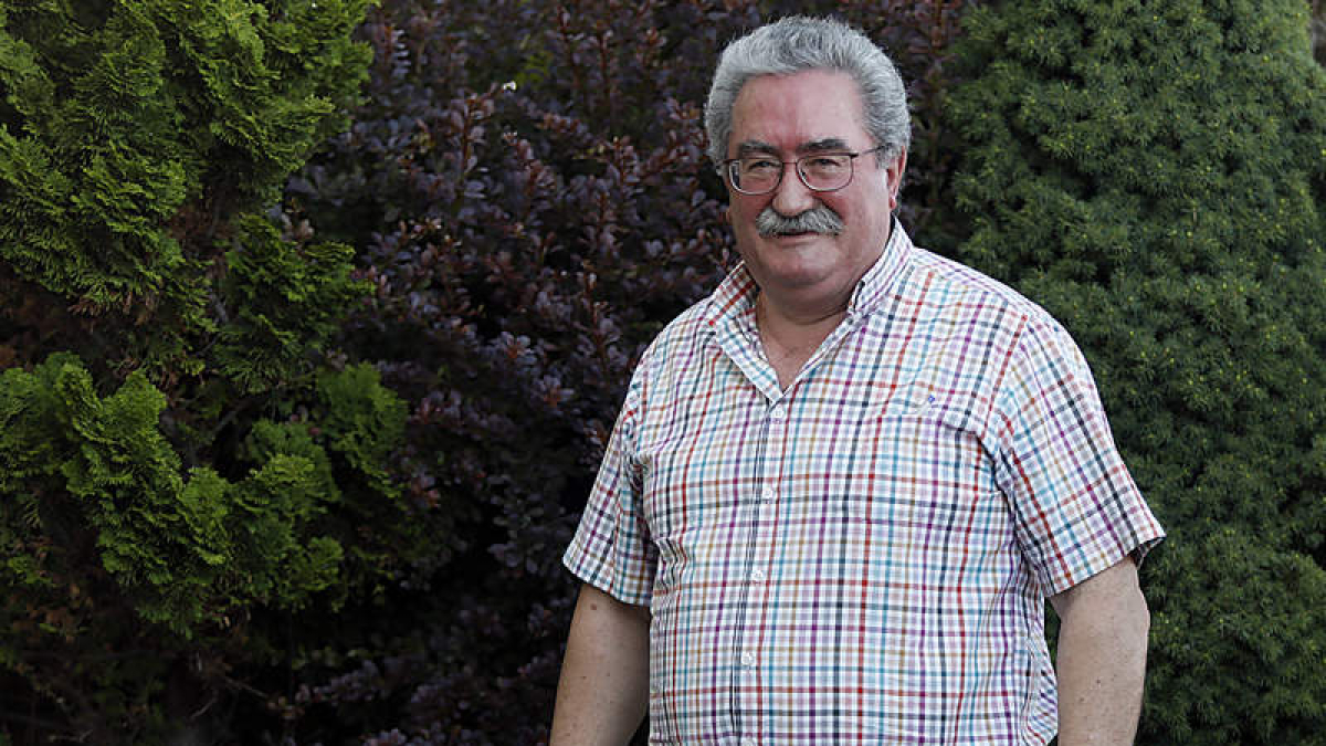 Ángel Rivero cree que la Federación de Lucha Leonesa trabaja para que los deportistas y sus clubes continúen progresando.  M. PÉREZ