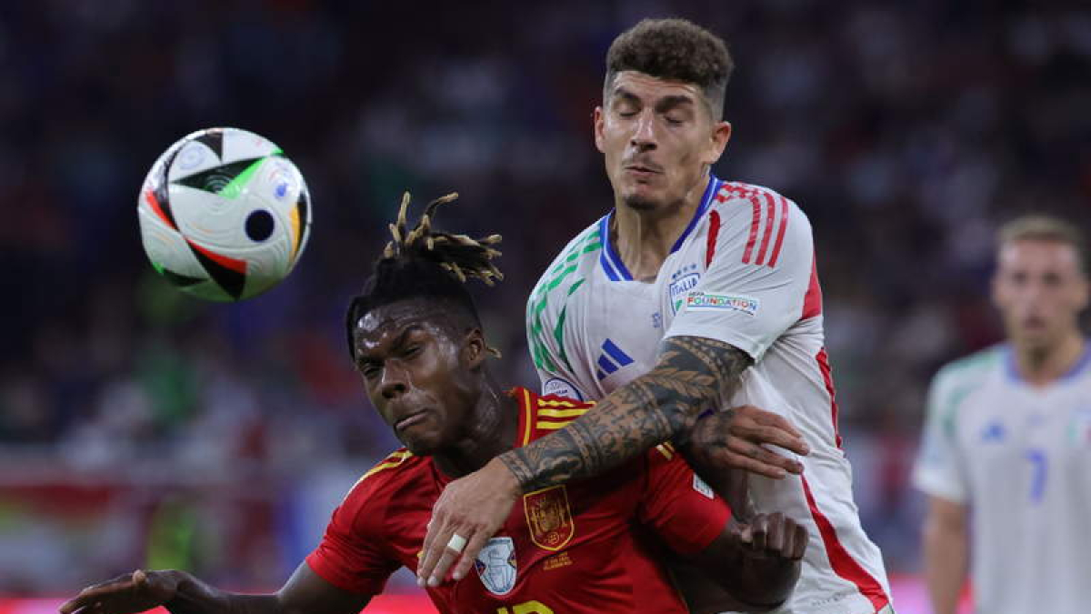 Williams fue una pesadilla para Italia en la banda izquierda. D. D.