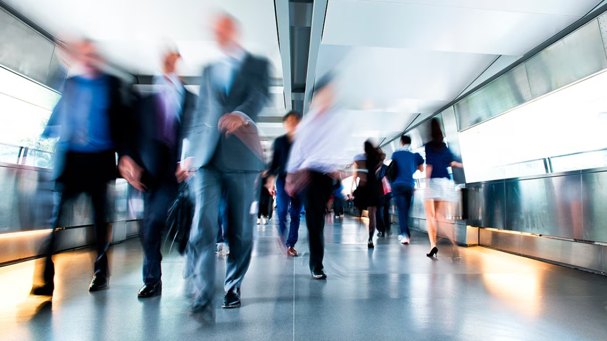 BBVA Research revisa al alza el crecimiento del PIB español en 2024 desde el 1,5% hasta el 2,1%.