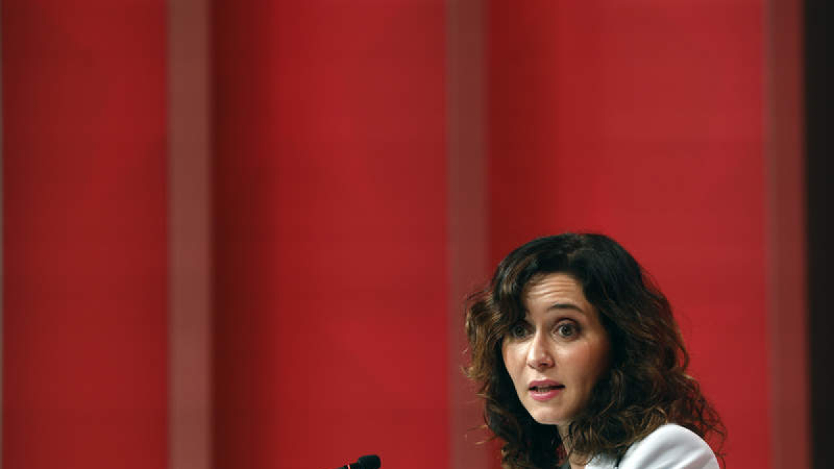 El Gobierno recurre la Ley Trans y LGTBI de la Comunidad de Madrid
