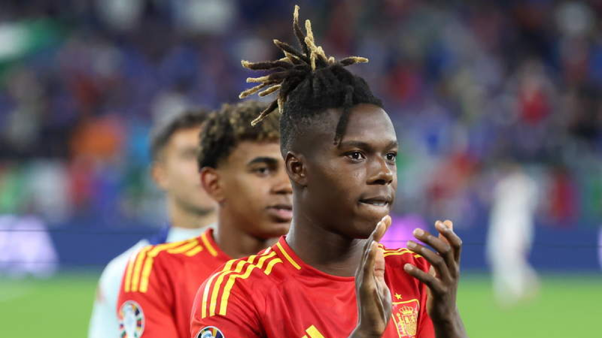 Nico Williams por la izquierda y Lamine Yamal por la derecha aumentan el temor del rival a ser desbordado.  CHRISTOPHER NEUNDORF