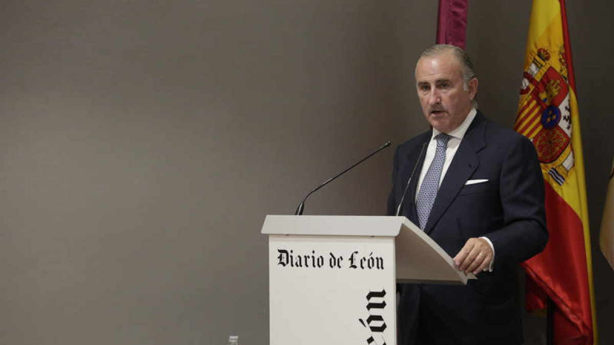 Pablo Junceda, en el Club de Prensa de Diario de León. FERNANDO OTERO