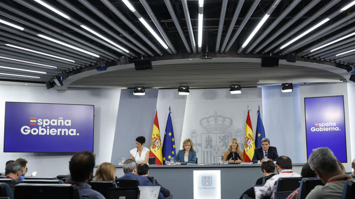 Rueda de prensa del Consejo de Ministros. MARISCAL