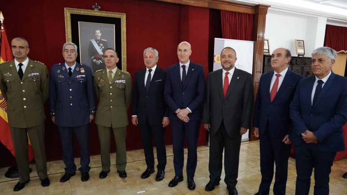 Francisco Juan Trujillo Sorazu tomó poseión como nuevo subdelegado de Defensa.