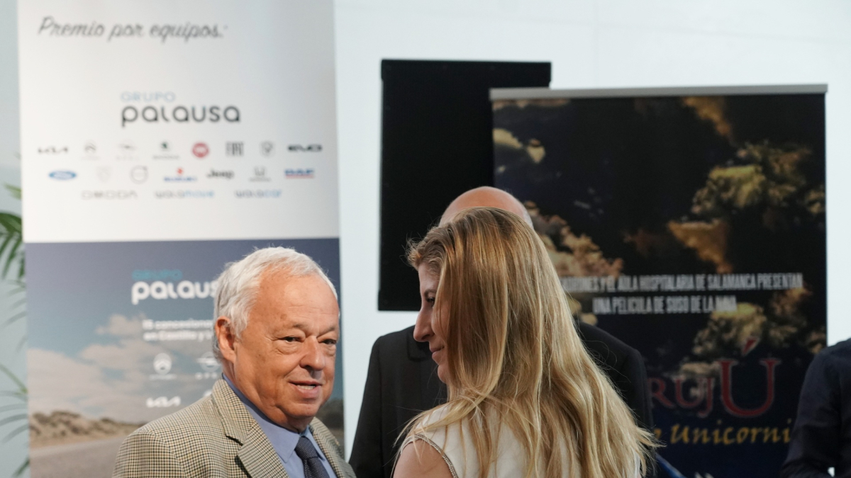 El consejero de Cultura, Turismo y Deporte, Gonzalo Santonja, presenta la I Vuelta Ciclista a Castilla y León Sub-23 y Élite.