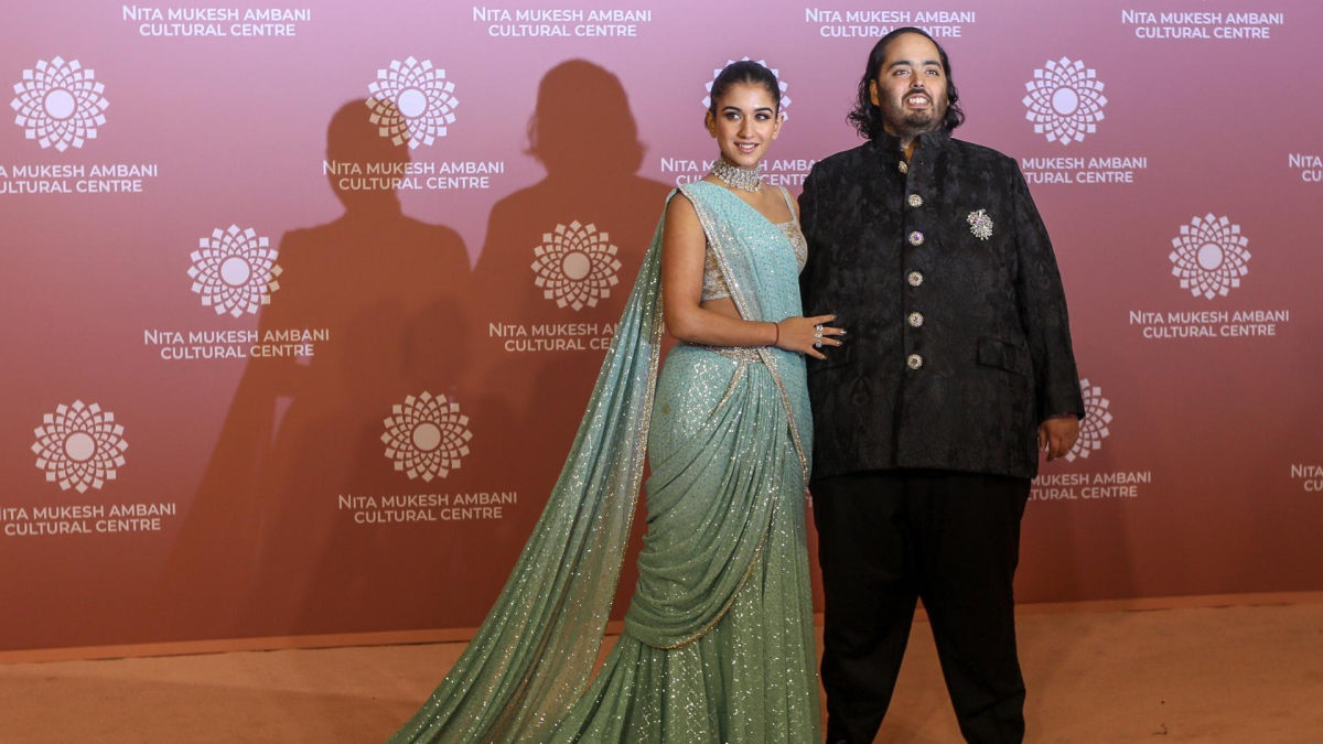 Imagen de archivo de Anant Ambani y Radhika Merchant. EFE/EPA/DIVYAKANT SOLANKI