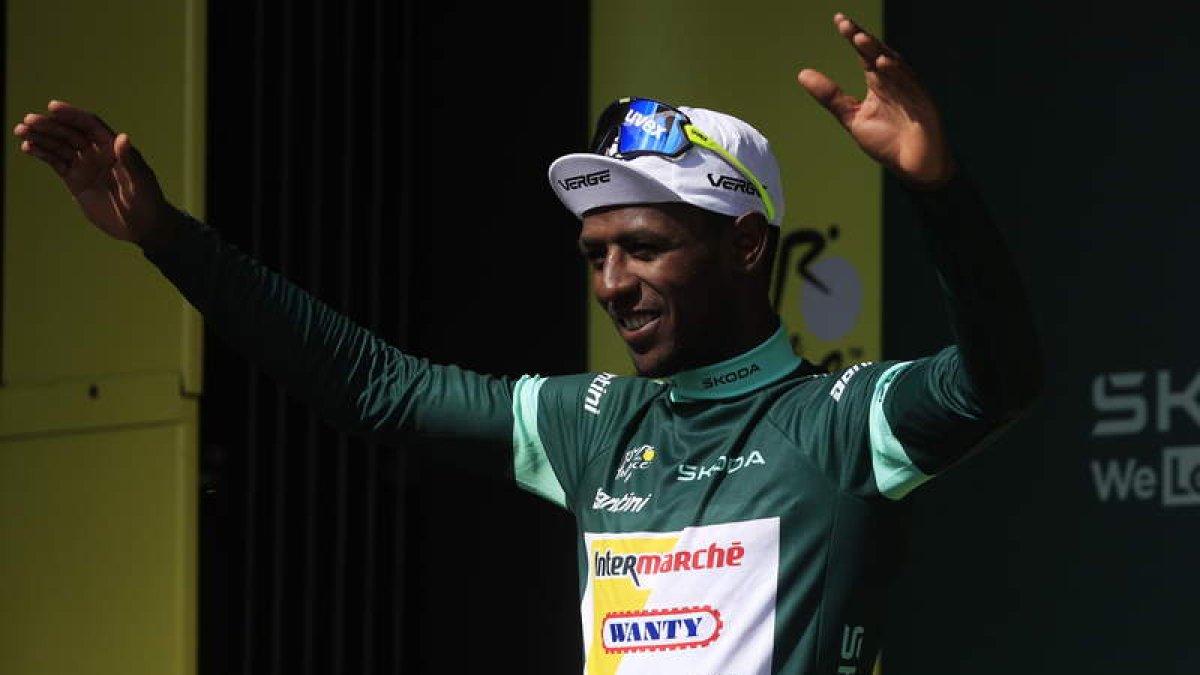 Biniam Girmay consigue su tercera victoria al esprint. DL