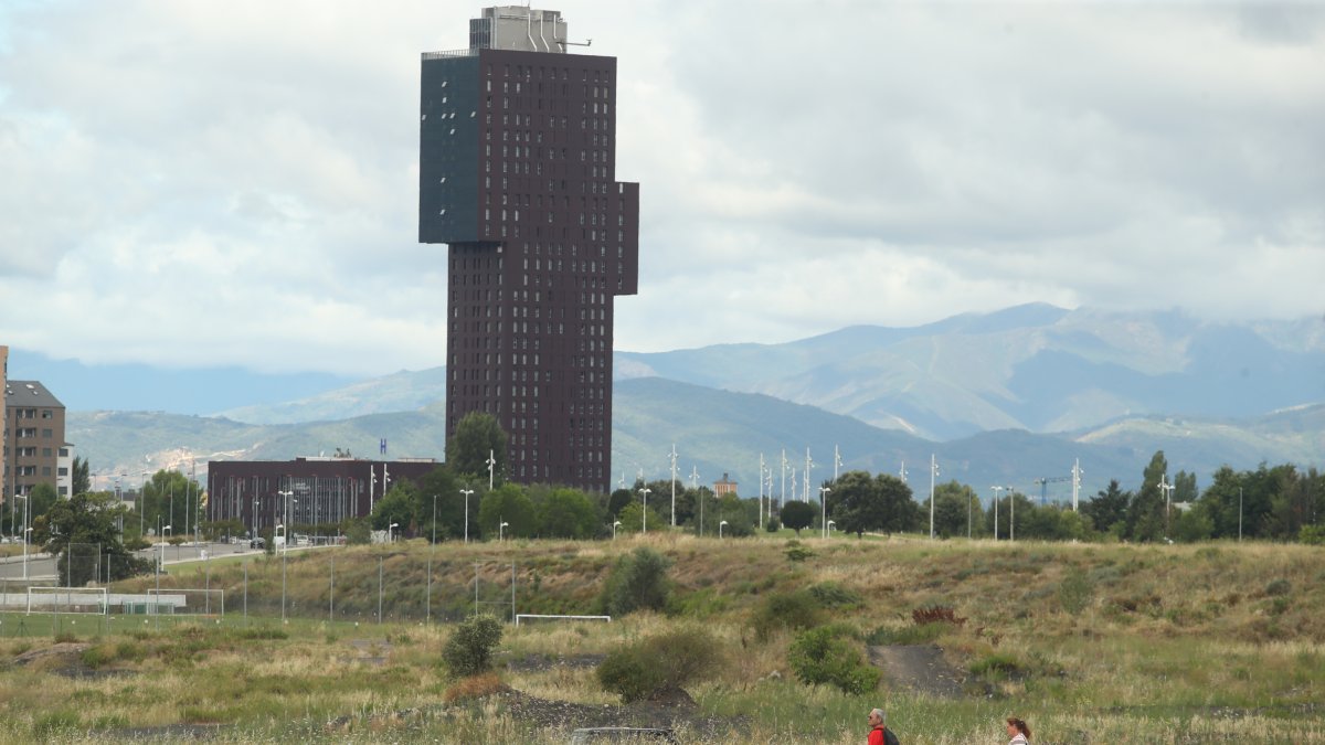 El Anillo Verde que está enterrando la huella de la montaña de carbón de Ponferrada