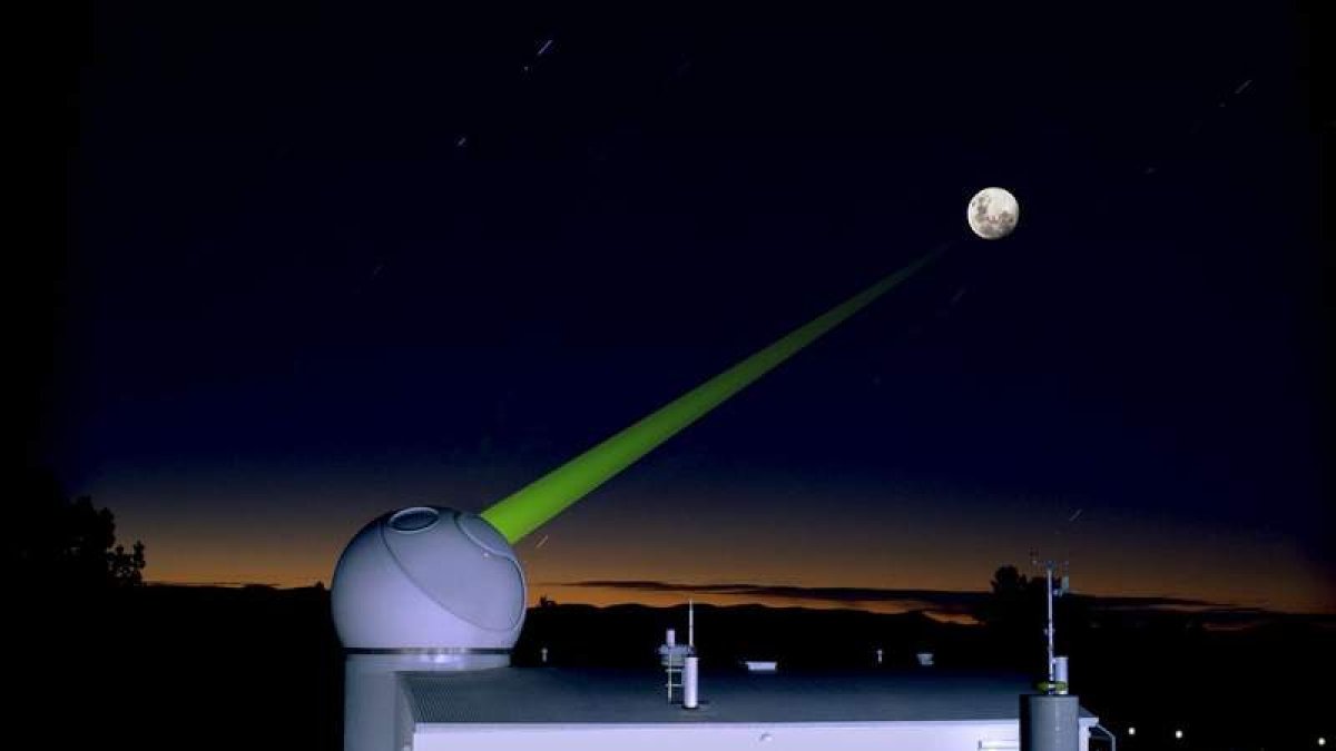Corrección de la órbita de la EEI para evitar un choque con basura espacial.  CCVE/EFE