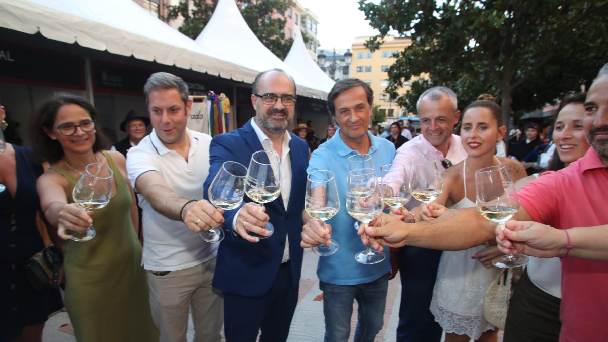 La Feria del Vino de Ponferrada tendrá continuidad tras su éxito