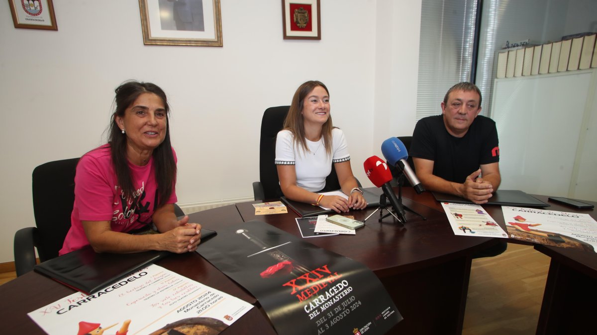 Los concejales del equipo de gobierno, en la presentación.