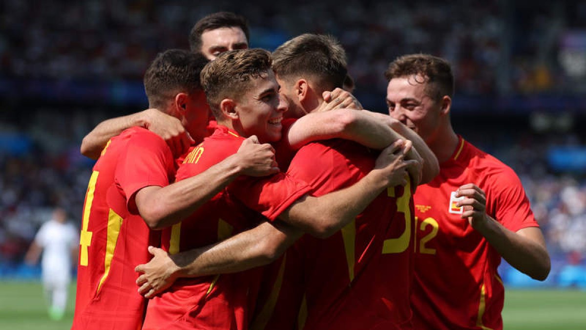 La Selección Española consigue sus primeros tres puntos en los Juegos Olímpicos.  MIGUEL GUTIÉRREZ
