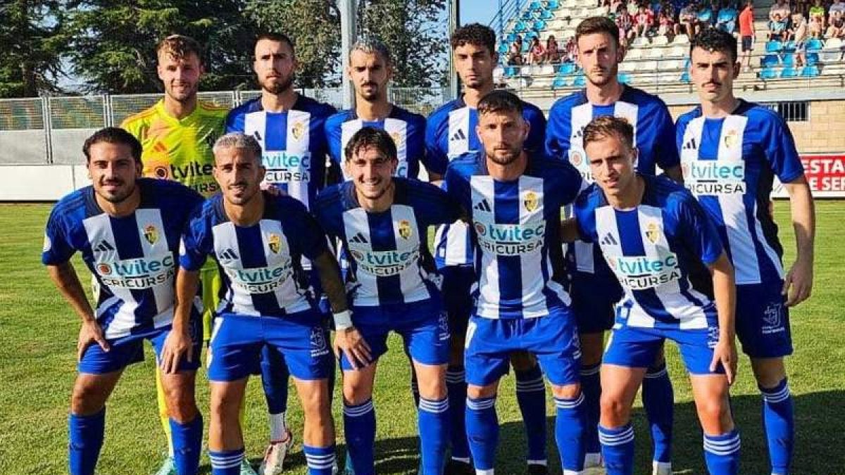 Once inicial de la Deportiva en su primer test de pretemporada.  SDP