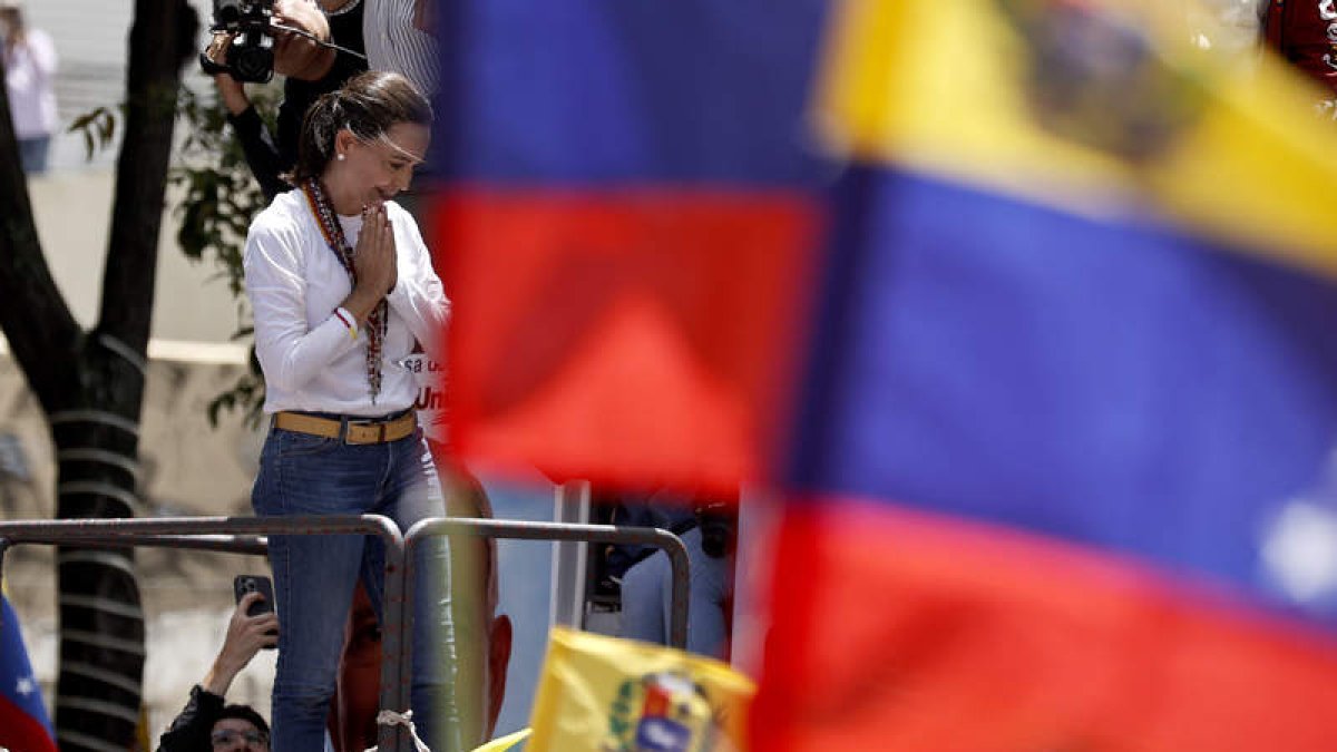 María Corina Machado, ayer, en la manifestación. HENRY CHIRINOS