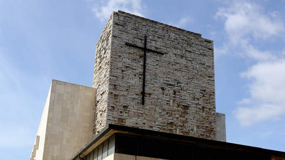 La Basílica de la Virgen del Camino. MARCIANO