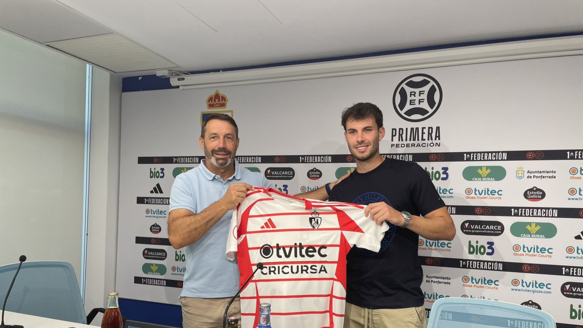 Nacho Castillo, presentado como nuevo jugador de la Deportiva.