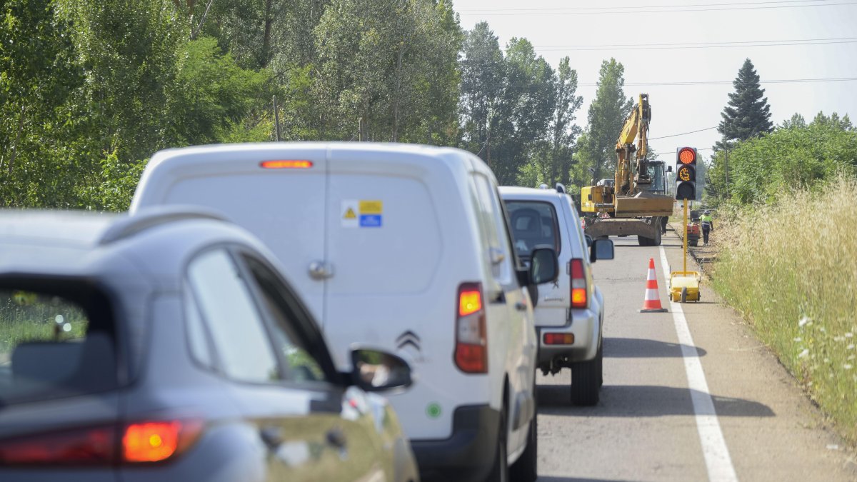 El accidente ocurrió en la carretera de Caboalles.