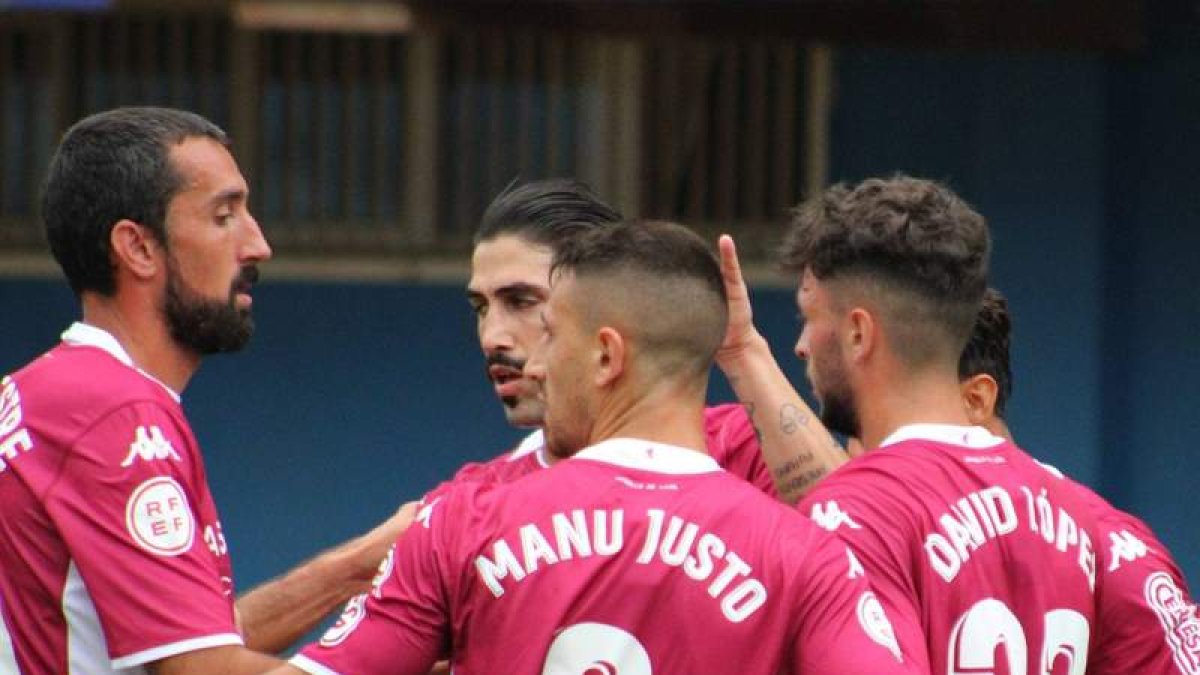 La Cultural vence en su cuarto amistoso de pretemporada ante el Real Avilés.  CYDL