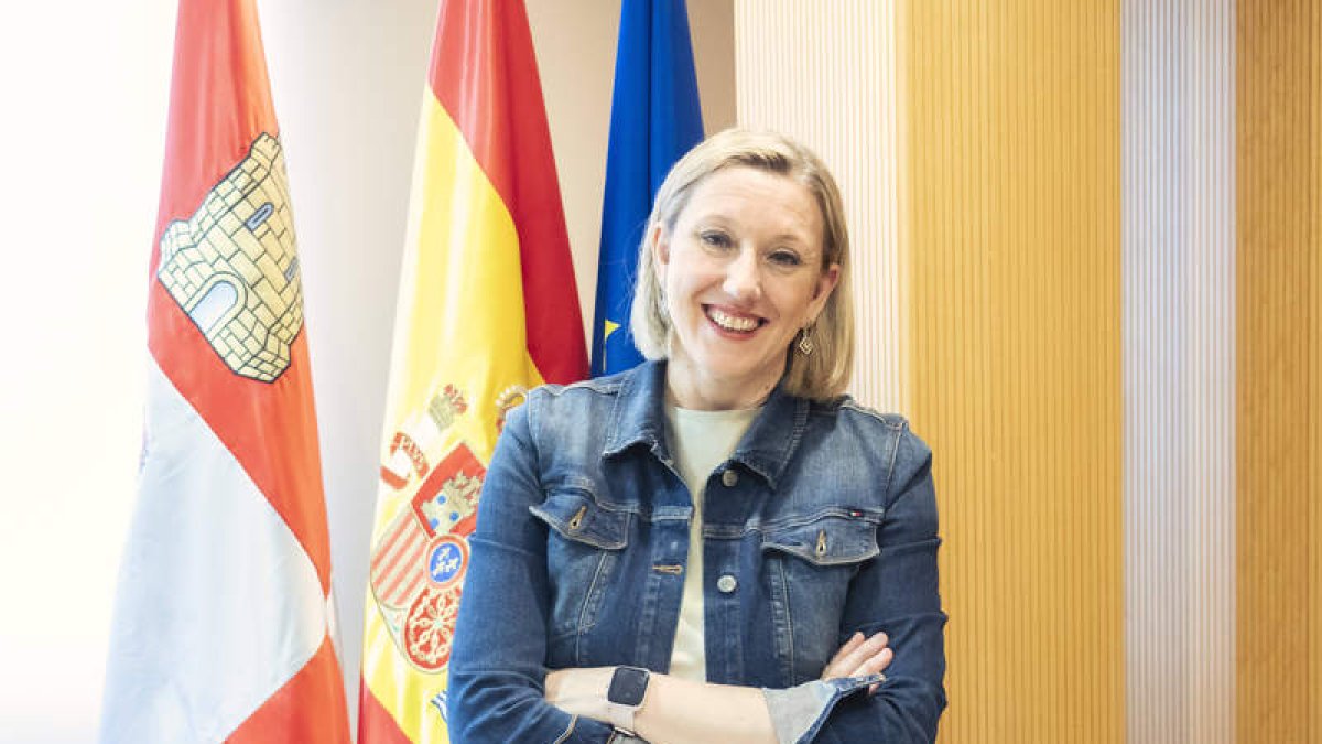 La consejera de Familia, Isabel Blanco.  EFE