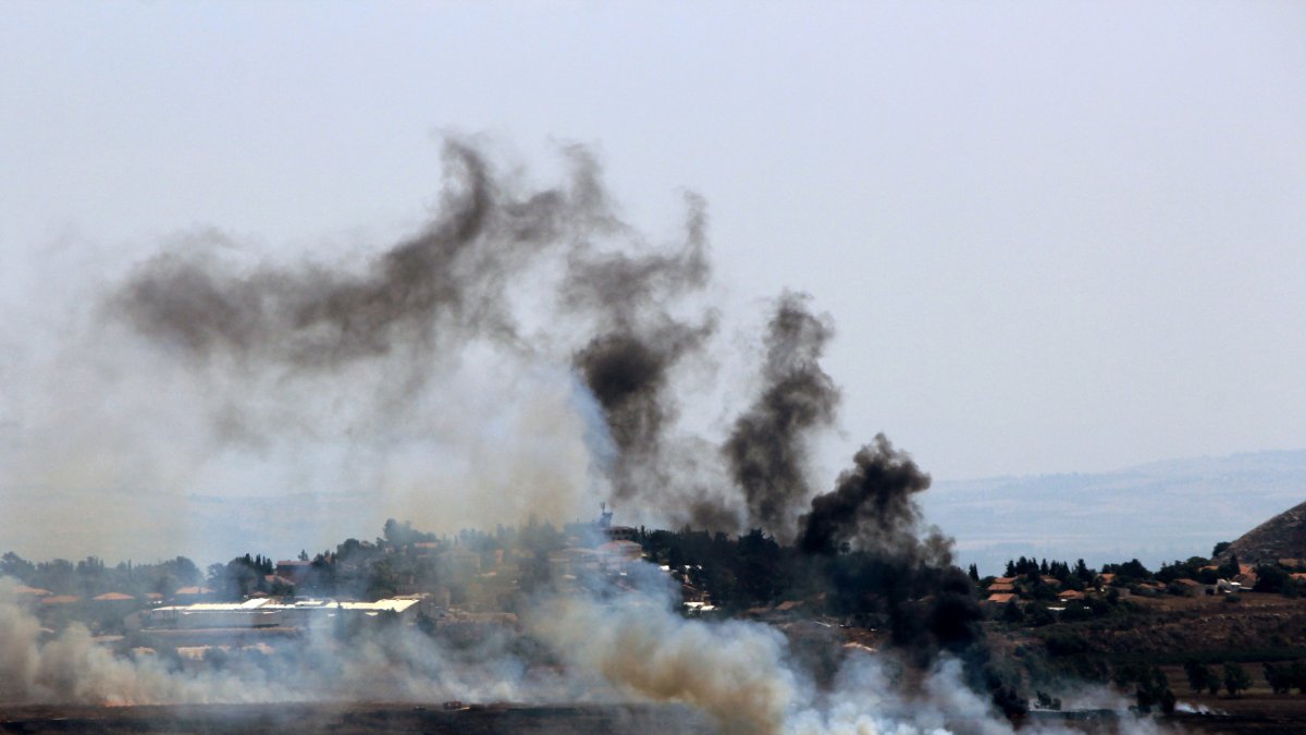 Imagen del bombardeo de Israel en el Líbano.i