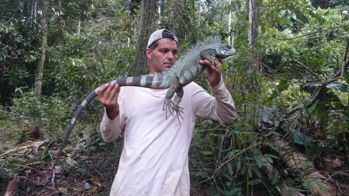 El aventurero leonés Frank Cuesta