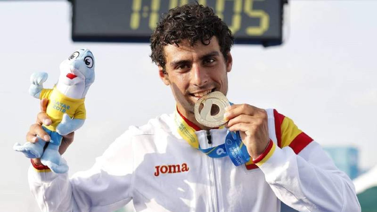 El leonés Kevin Viñuela competirá en las pruebas internacionales a partir de septiembre. FCYL TRIATLON